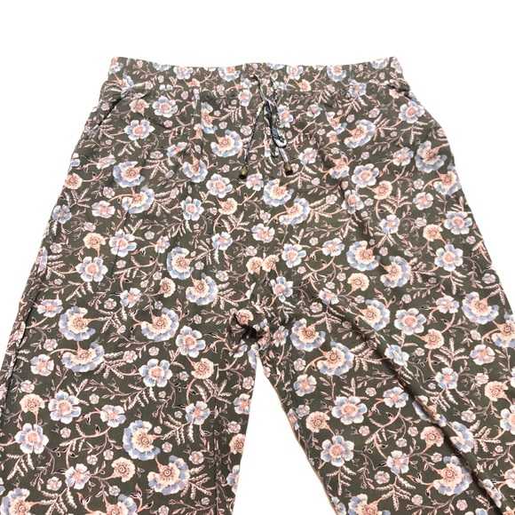 Artesia Cropped Pants 0657 - Picture 5 of 10